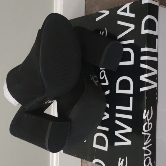 Black suede chunky heel - Picture 7 of 7